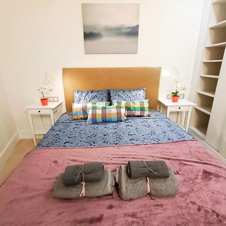 Oasis Rooms Barcelona - By Ronda Universidad Eksteriør bilde